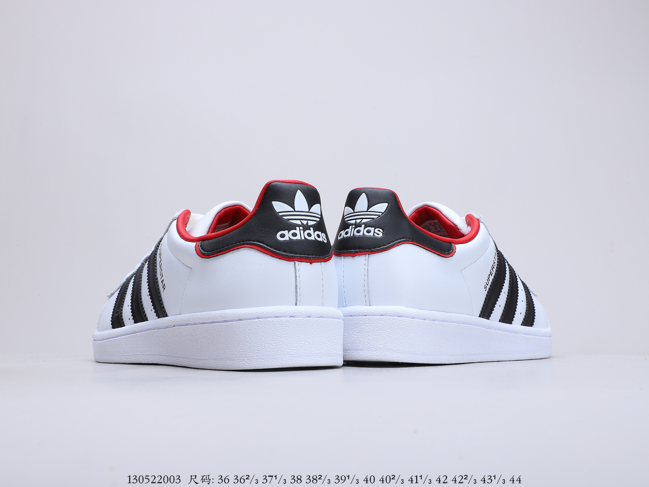 160 三叶草 Adidas Superstar 黑红刺绣 贝壳头经典百搭休闲运动板鞋 货号FW6384