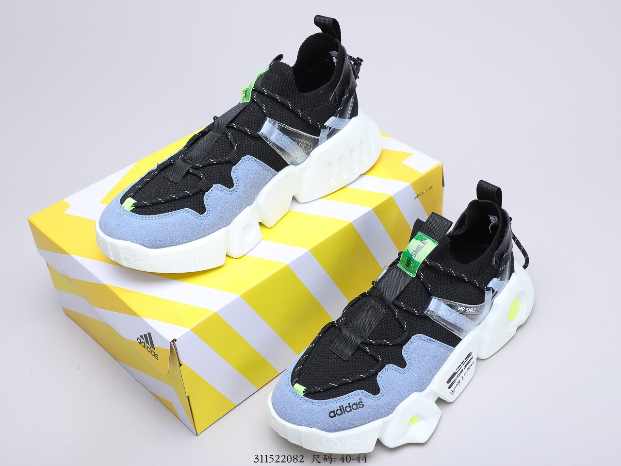 150 阿迪达斯Adidas Tubular Shadow Knit 针织透气潮鞋 货号：CG4152