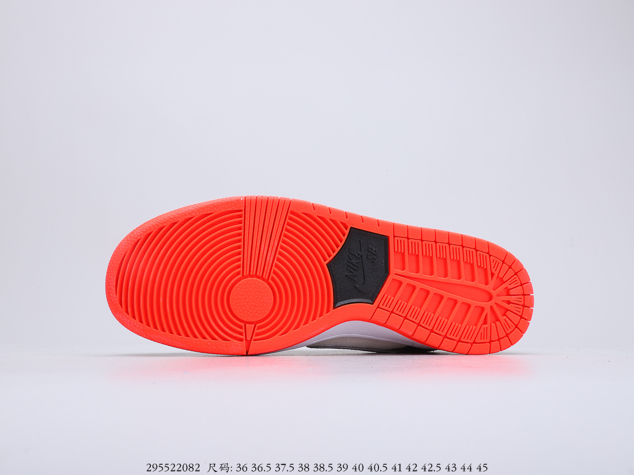 150 耐克 Nike Dunk SB Low Pro ISO 红外线 货号：CD2563-004