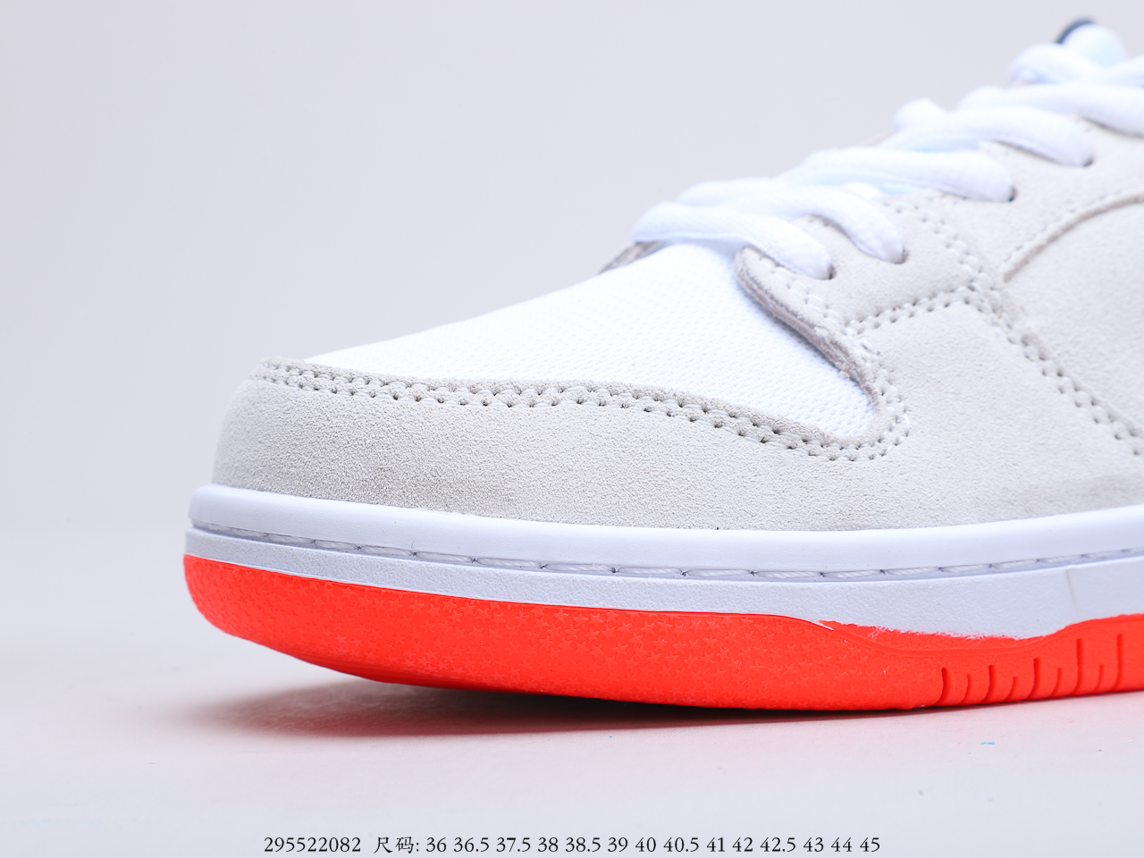 150 耐克 Nike Dunk SB Low Pro ISO 红外线 货号：CD2563-004