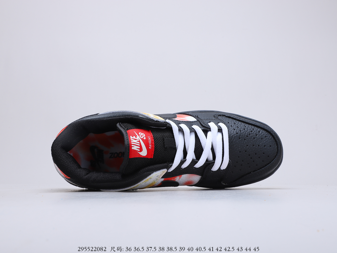 150 耐克Nike SB Dunk Low“Raygun”低帮系列休闲气垫板鞋“外星人刺绣” 货号：BQ6832-001