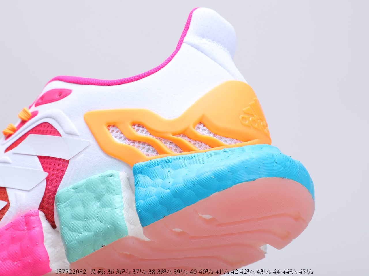 150真爆 阿迪达斯adidas Climacool 缓震升级凭借全方位透气设计 货号：FX7847