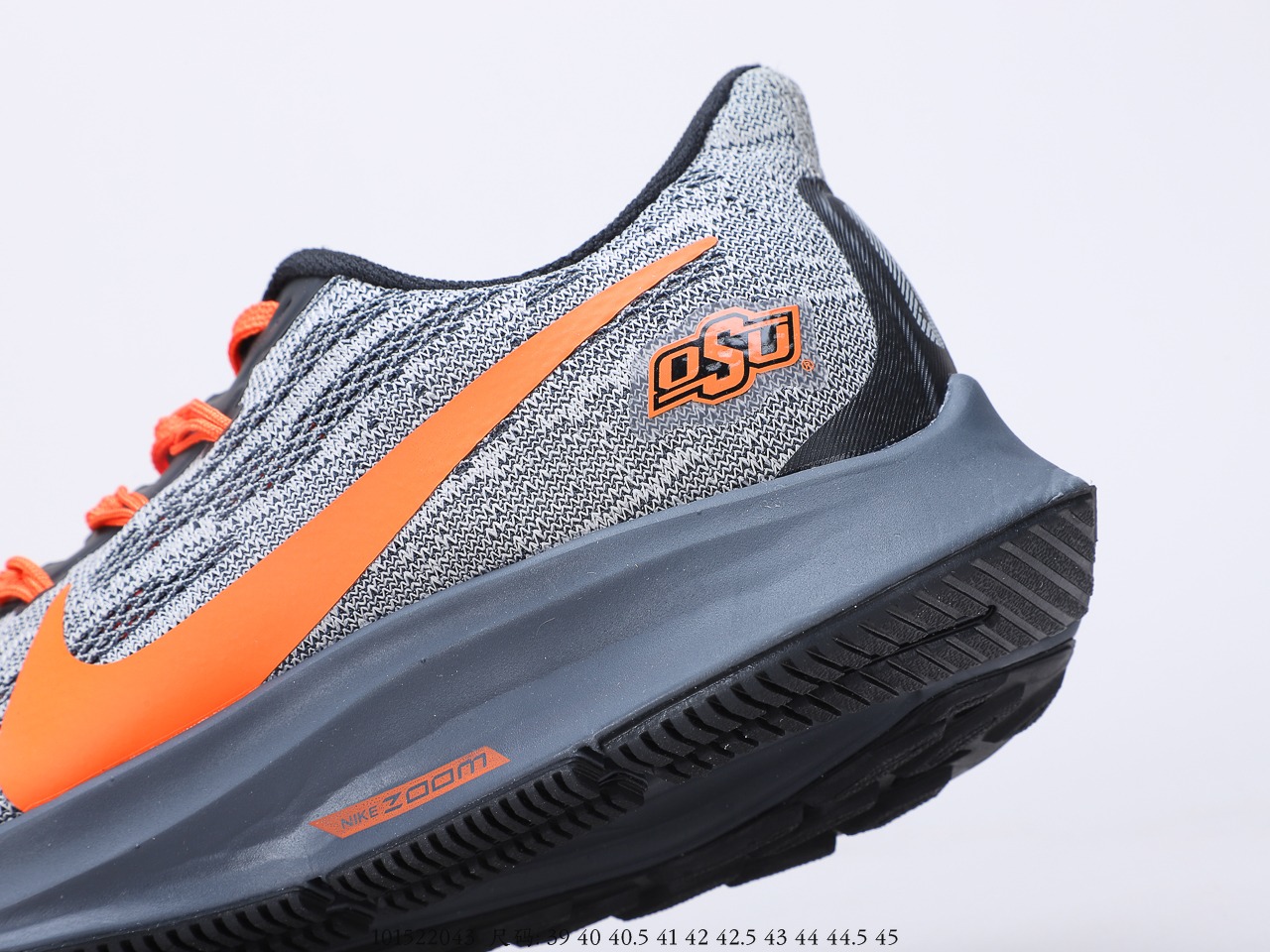 180 耐克 Nike Zoom Pegasus 36 Turbo 登月36代 针眼透气缓震疾速跑鞋 货号： CI2074-001