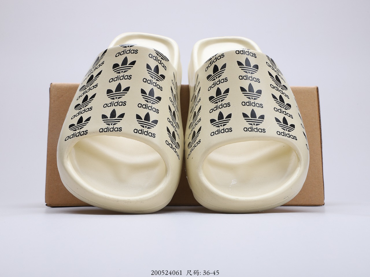 90 阿迪达斯 AdidasYeezy Slide 椰子 极简 侃爷外出户外沙滩拖鞋