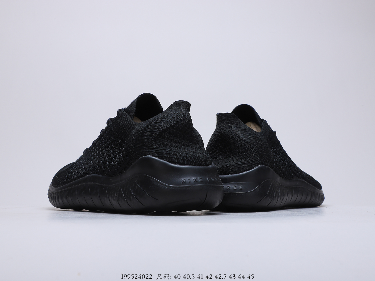 120 耐克NIKE FREE RN FLYKNIT 赤足轻便跑鞋功能赤足大底，针织弹性原面 货号： 942839