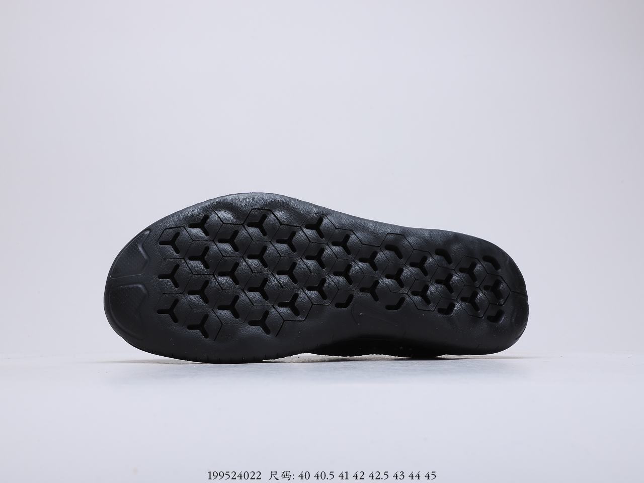 120 耐克NIKE FREE RN FLYKNIT 赤足轻便跑鞋功能赤足大底，针织弹性原面 货号： 942839
