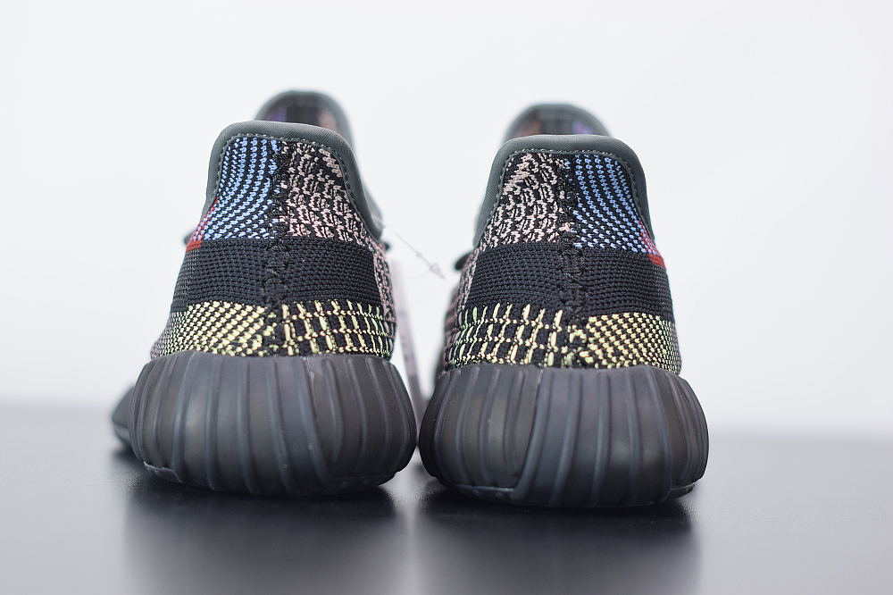 Yeezy Boost 350V2 黑彩虹天使 yechei椰子运动跑鞋 官方货号:FW5190