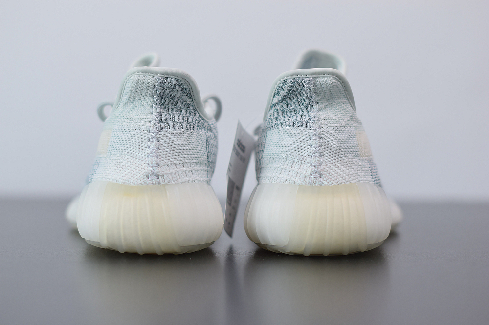 Yeezy350冰蓝满天星尺码36-