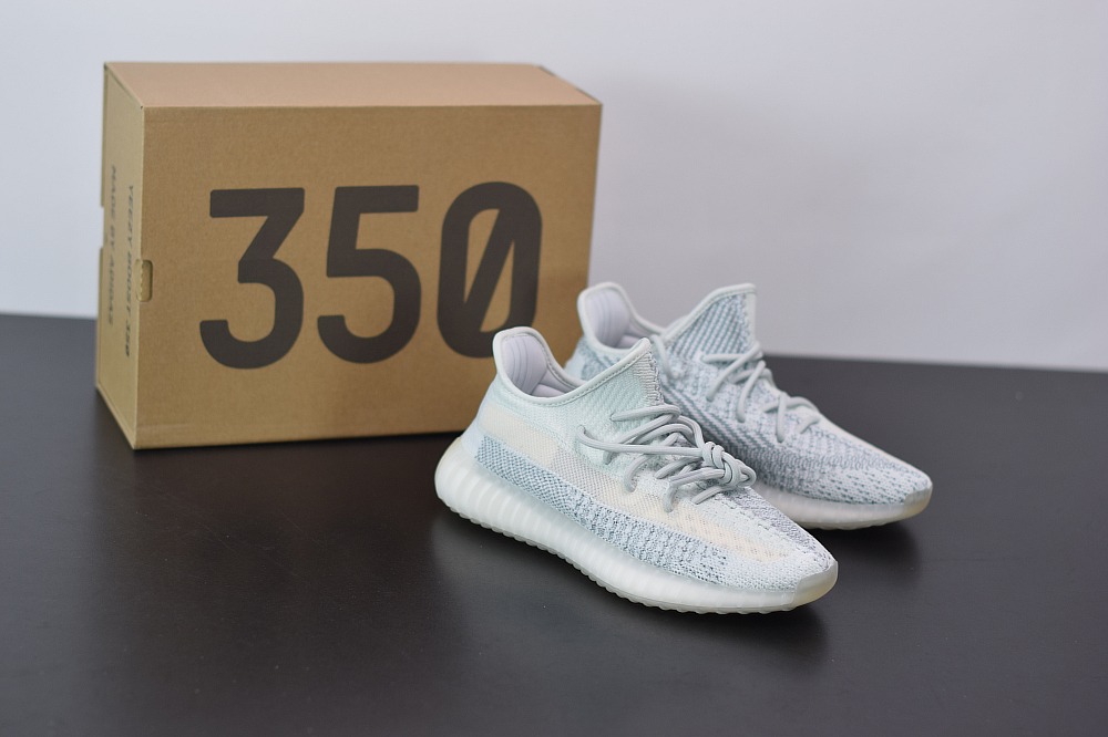 Yeezy350冰蓝满天星尺码36-