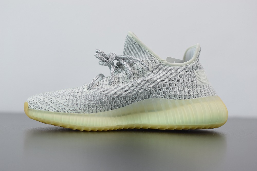 Adidas Yeezy Boost 350V2 灰天使椰子运动跑鞋 货号 FX4348