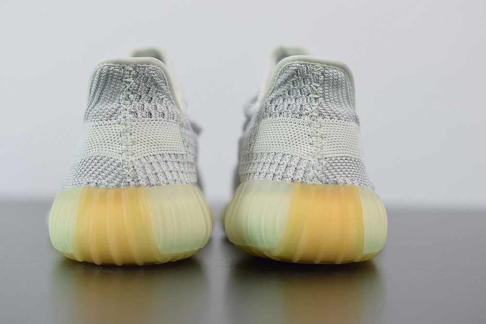 Adidas Yeezy Boost 350V2 灰天使椰子运动跑鞋 货号 FX4348