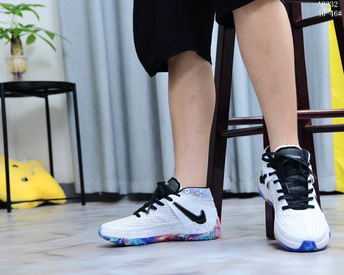 charles and veronica basketball shoes