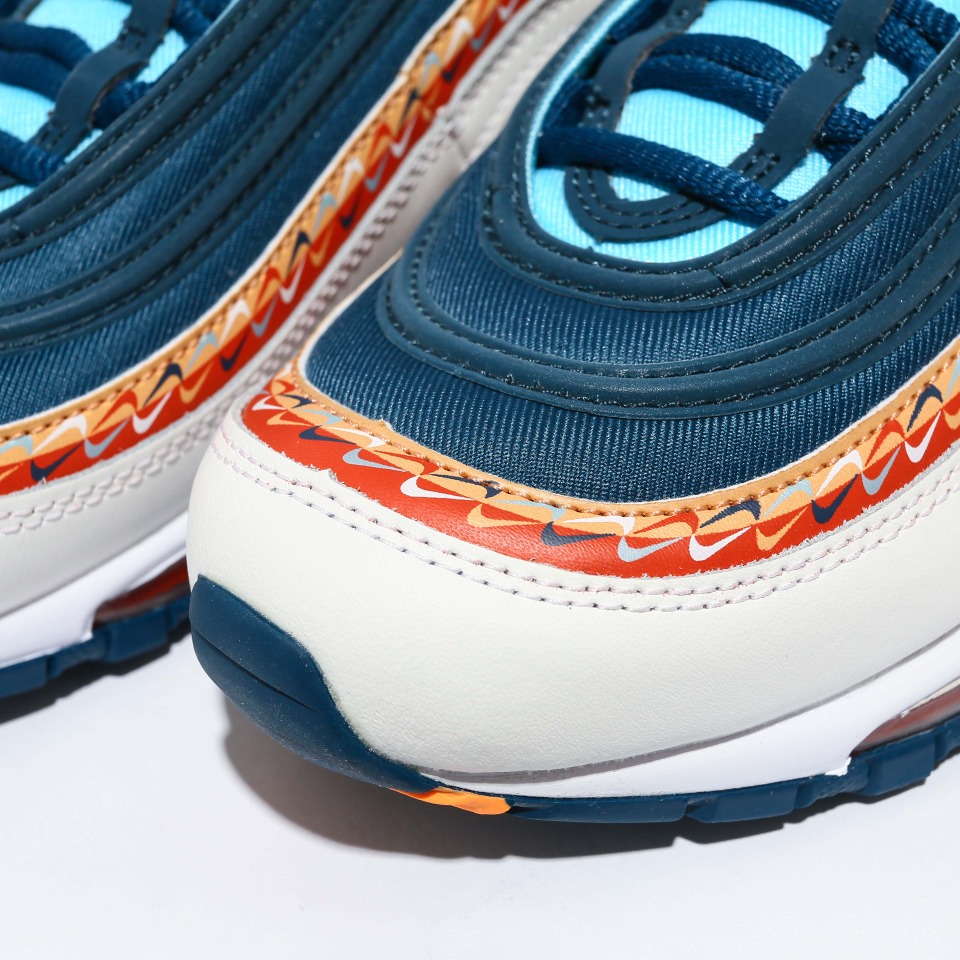 orange blue white nike