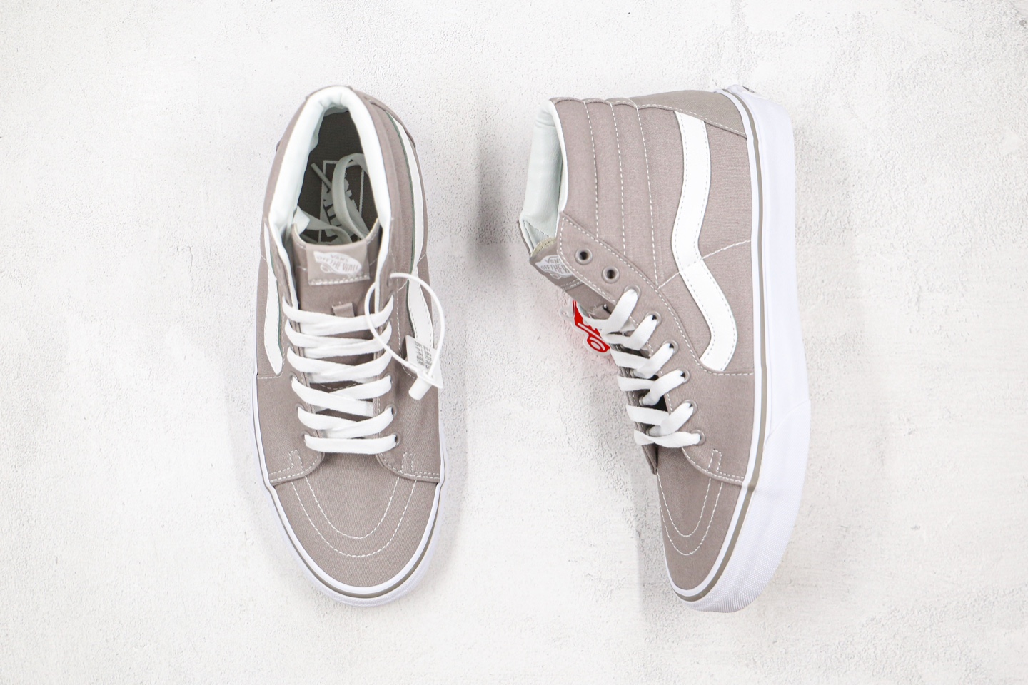 150 VANS范斯经典系列Canvas Sk8-Hi灰白色高帮帆布鞋休闲板鞋TS9L5O 型号：SX43