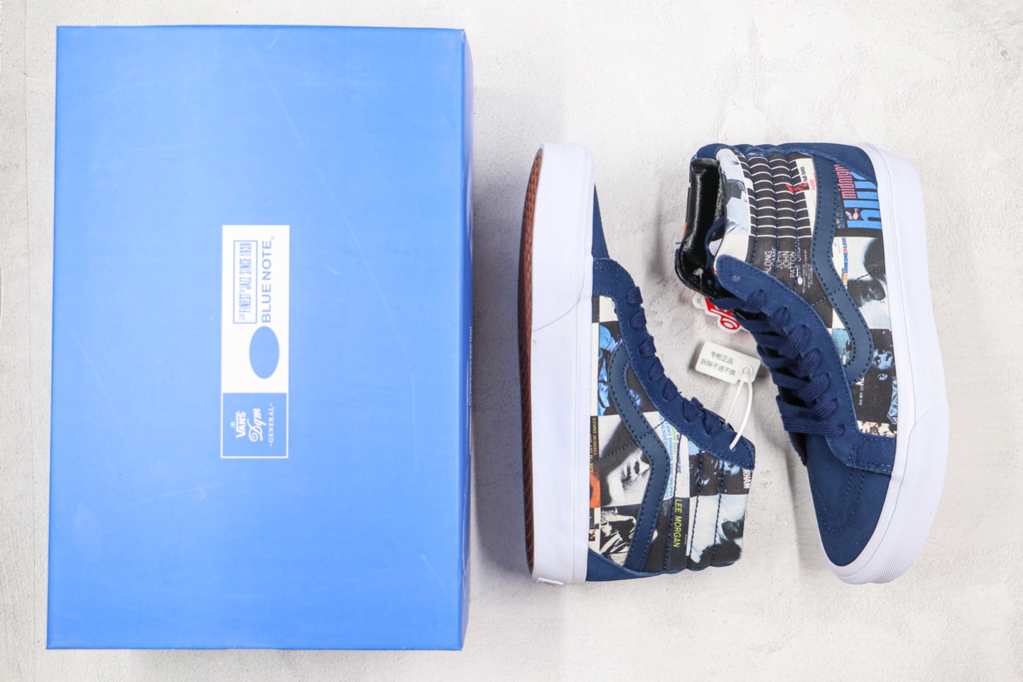 180 蓝盒 万斯VANS DQM 高帮 蓝色 涂鸦 人像 印花 三方联名 蓝色图案