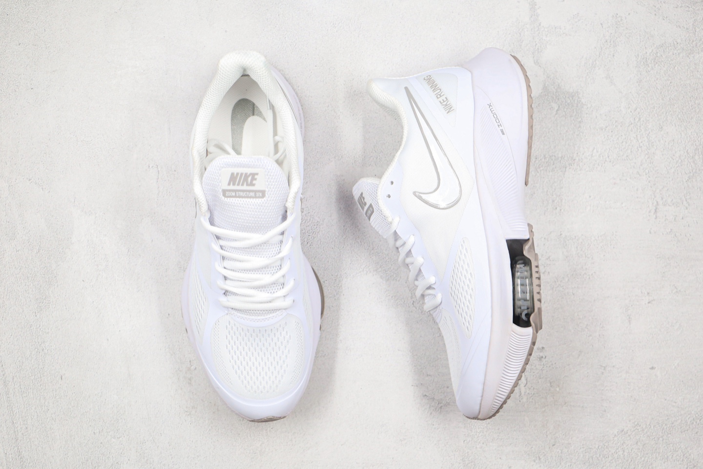 240 公司级 37X NEXT％酷似破2战靴 马拉松nike  zoom  winflo 37X 采用飞织半透明鞋面CI9923 085