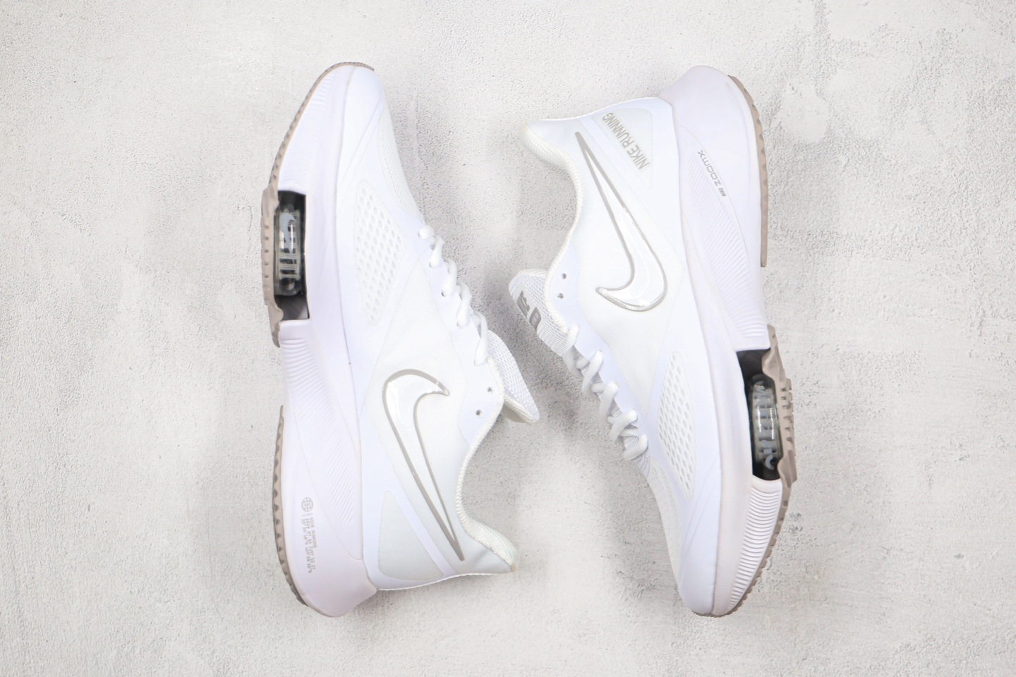 240 公司级 37X NEXT％酷似破2战靴 马拉松nike  zoom  winflo 37X 采用飞织半透明鞋面CI9923 085