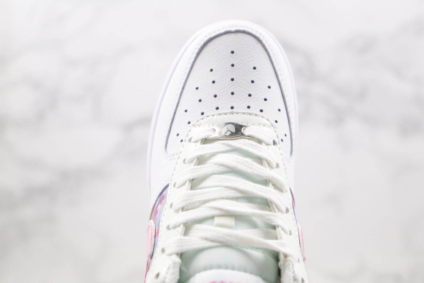 150 真标空军白粉色白粉花卉Nike Air Force 1 “白粉花卉” CN8535-100