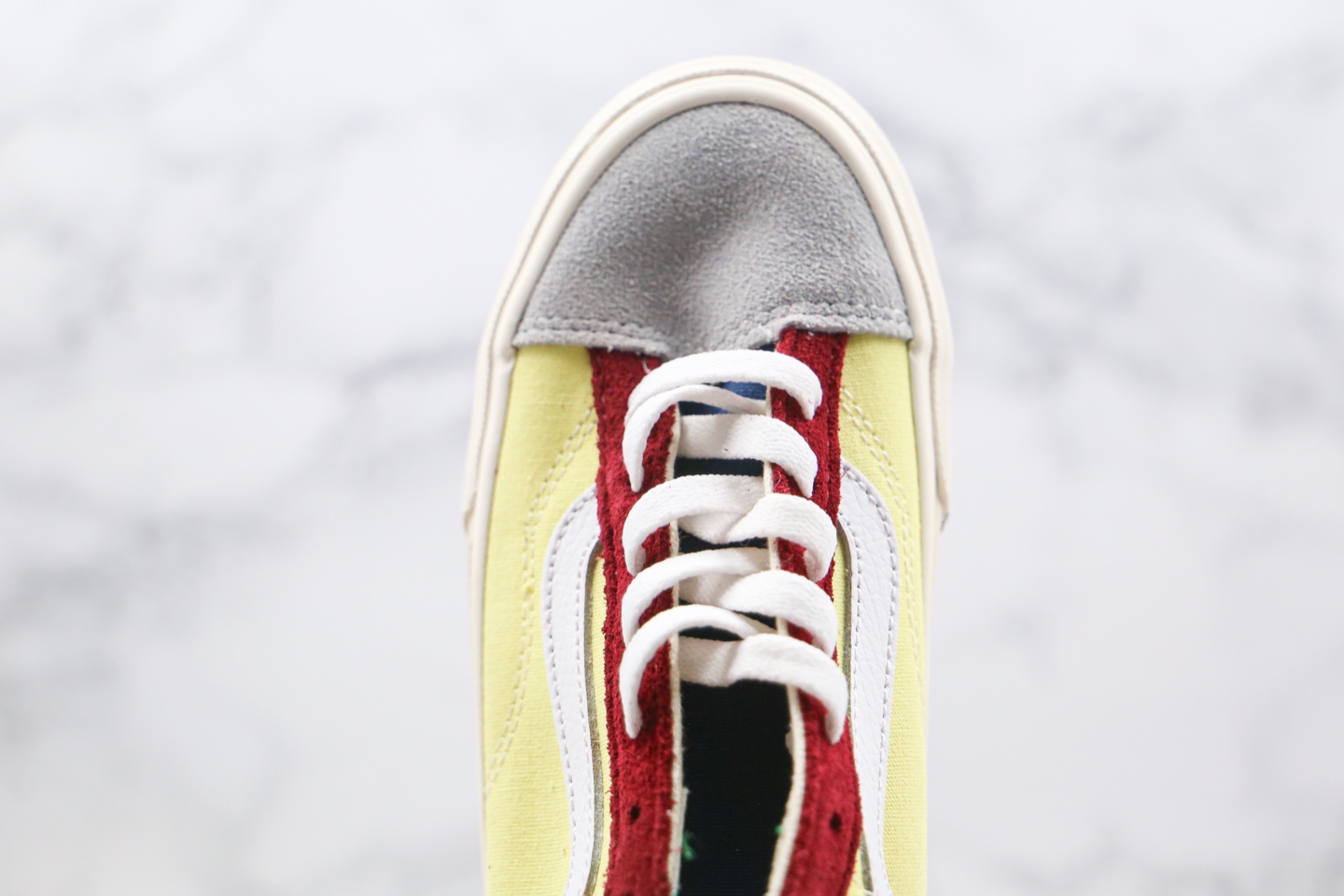 150 万斯 VANS 小黄鸭 小头 短头 黄红绿灰色 彩虹色VN0A3DZ3WNY