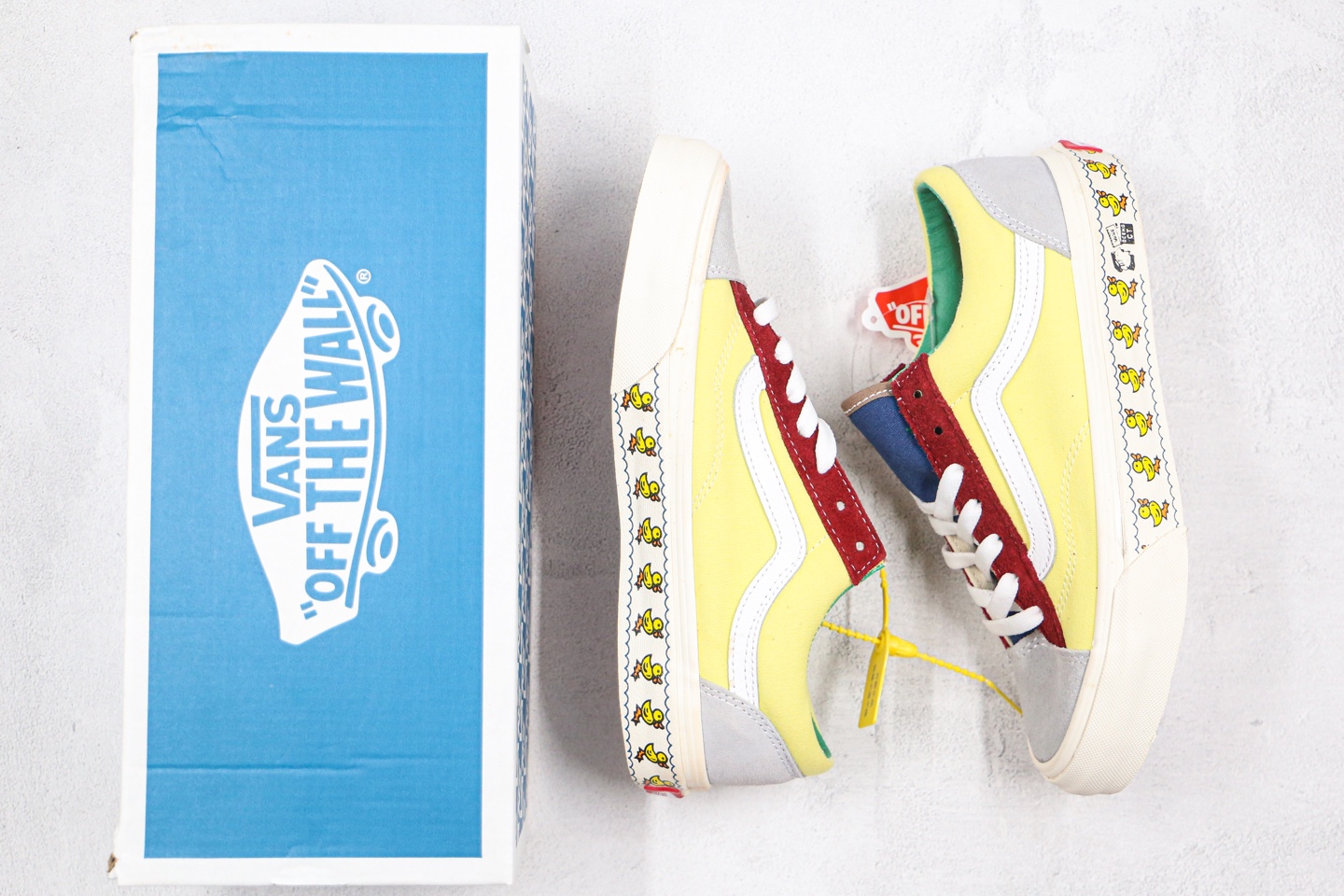 150 万斯 VANS 小黄鸭 小头 短头 黄红绿灰色 彩虹色VN0A3DZ3WNY