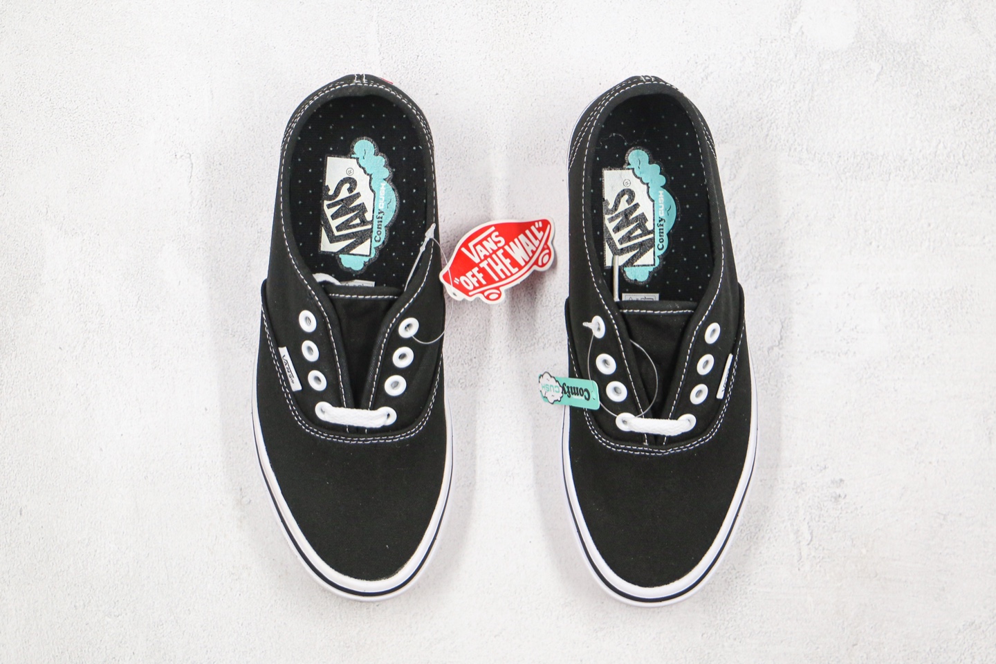 110 万斯VANS  超轻 轻量化 安纳海姆 AUT 黑白色 ComfyCush二代超轻系列Authentic黑白板鞋VN0A3WMAVNE