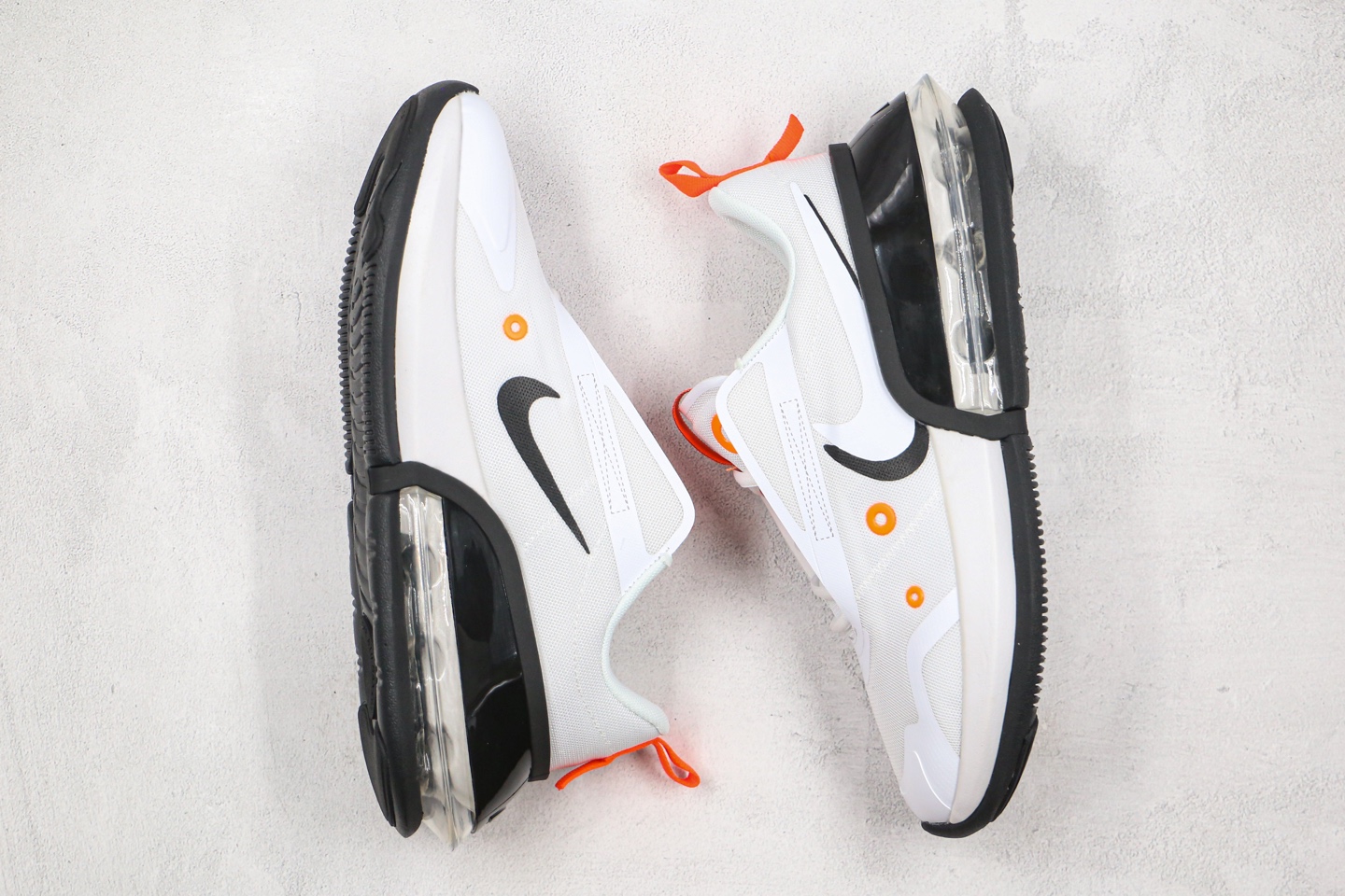 190 尼龙布 太空跑鞋 半掌气垫  Nike Air Technology 太空跑鞋 CK7173-011