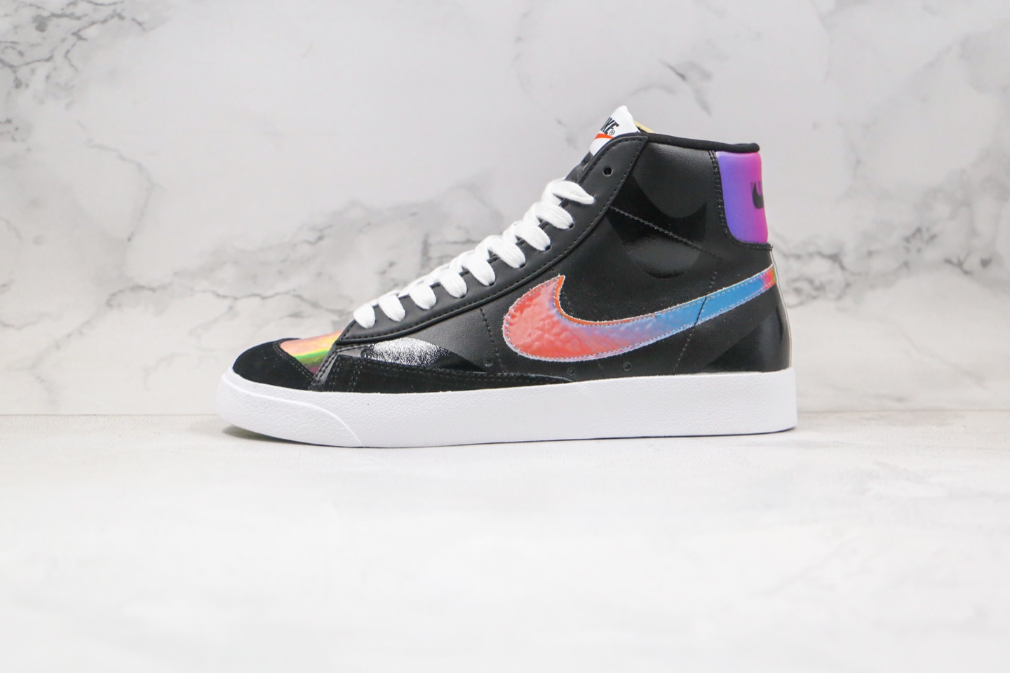 180 夜光 公司级 NIKE BLAZER LOW The New Way为概念的 Nike Blazer CZ8653-036
