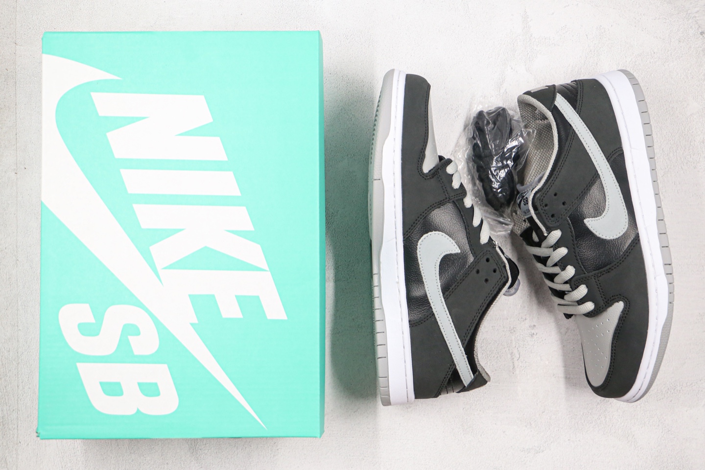 170 真标 耐克 SB板鞋 影子灰色 黑灰色Nike SB Dunk Low J-Pack “Shadow”影子灰BQ6817-007