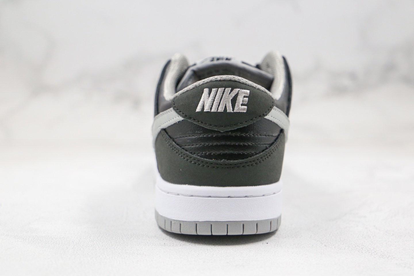 170 真标 耐克 SB板鞋 影子灰色 黑灰色Nike SB Dunk Low J-Pack “Shadow”影子灰BQ6817-007