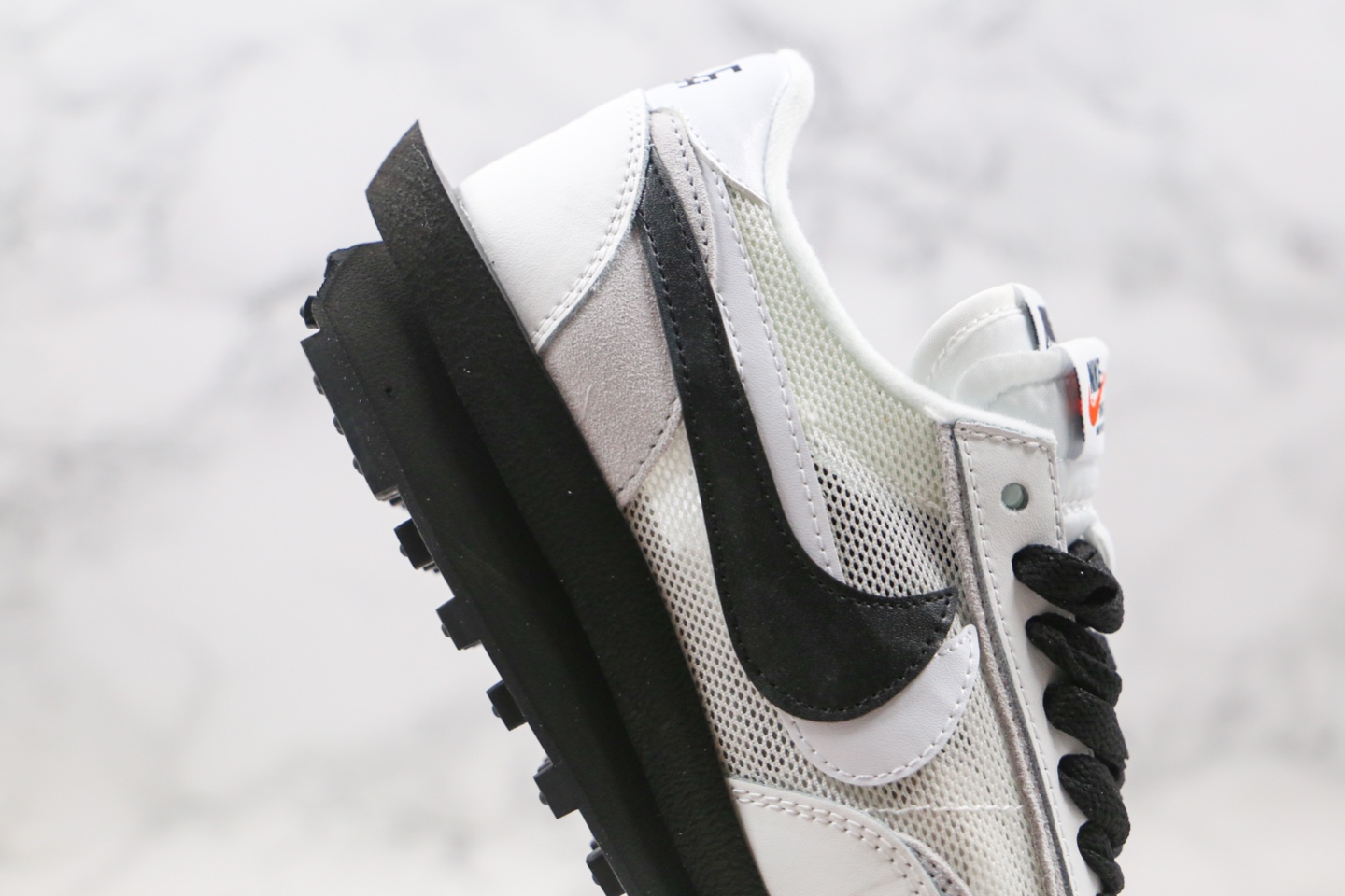 200 公司级 华夫 走秀鞋 白G-Dragon权志龙个人品牌PEACEMINUSONE x Sacai x Nike LDV Waffle Daybreak”雏菊 BV3692-100
