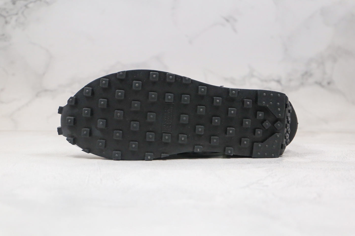 200 公司级 华夫 走秀鞋 白G-Dragon权志龙个人品牌PEACEMINUSONE x Sacai x Nike LDV Waffle Daybreak”雏菊 BV3692-100