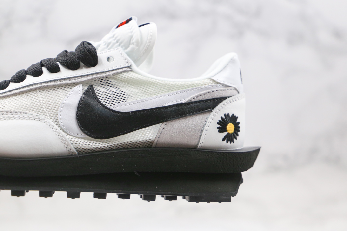200 公司级 华夫 走秀鞋 白G-Dragon权志龙个人品牌PEACEMINUSONE x Sacai x Nike LDV Waffle Daybreak”雏菊 BV3692-100