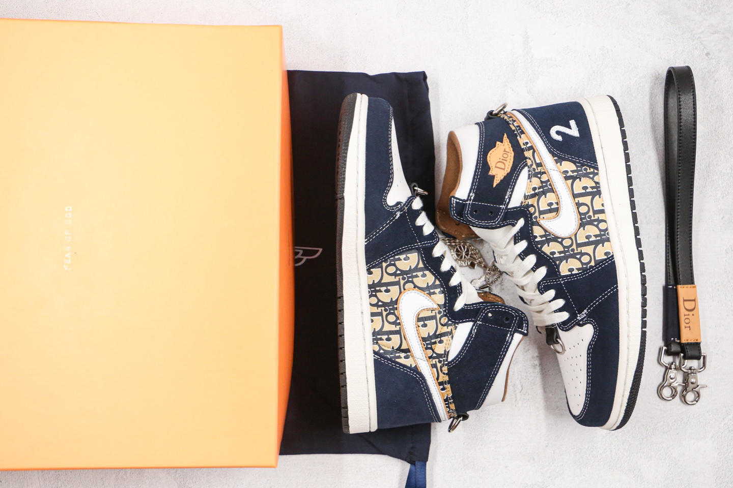 360 橙盒 公司级 乔丹 高帮 迪奥 Dior联名  AJ1 Dior x Air Jordan 1 AJ1 迪奥联名作为今年级别最高的联名鞋款