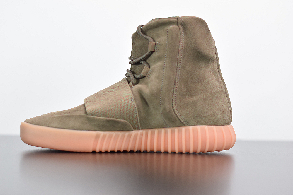 AdidasYeezy 750 Boost BY2456男女同款高帮运动鞋