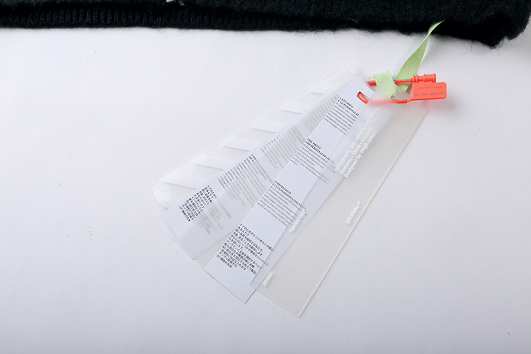 Cashmere Blend Sweater with Anti-Balling Technology in Off-White, Various Sizes Available - 图片 6