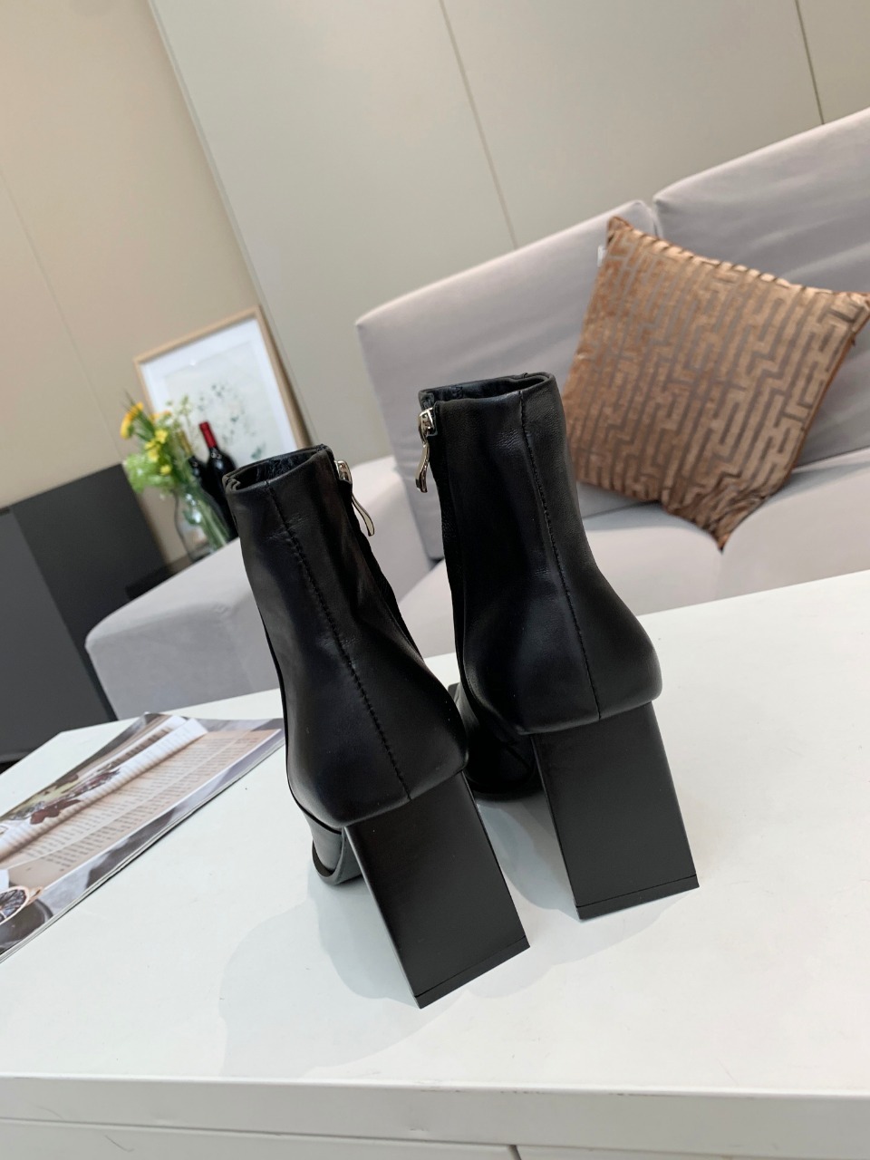 BALENCIAGA巴黎世家2020