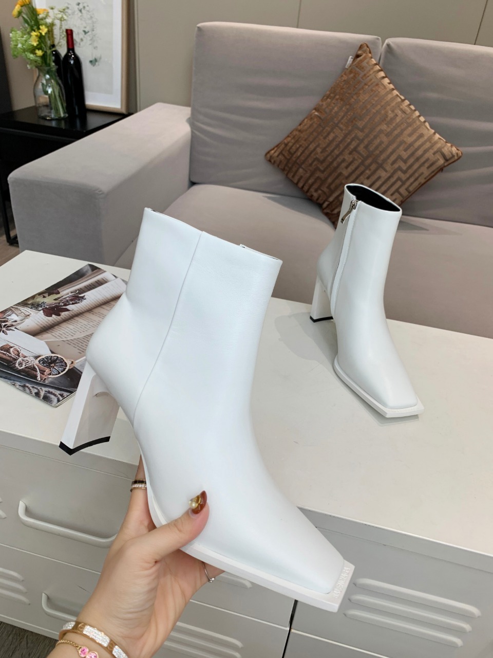 BALENCIAGA巴黎世家2020