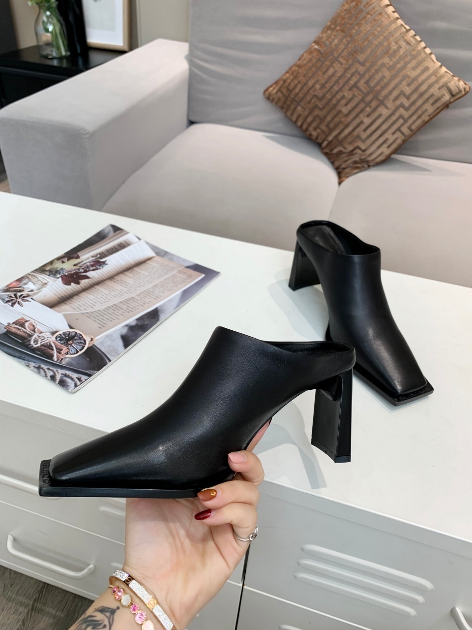 BALENCIAGA巴黎世家2020