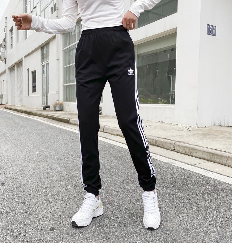 120 Adidas三叶草长裤