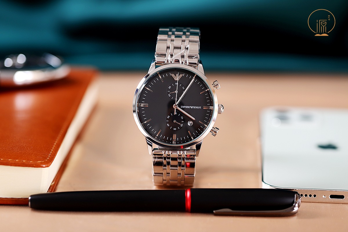 💰220
【阿玛尼】Armani/阿玛尼手表男经典时尚休闲钢带石英表男表

原单品质，316L钢。
豪华气息，提高你个人魅力和生活品味~