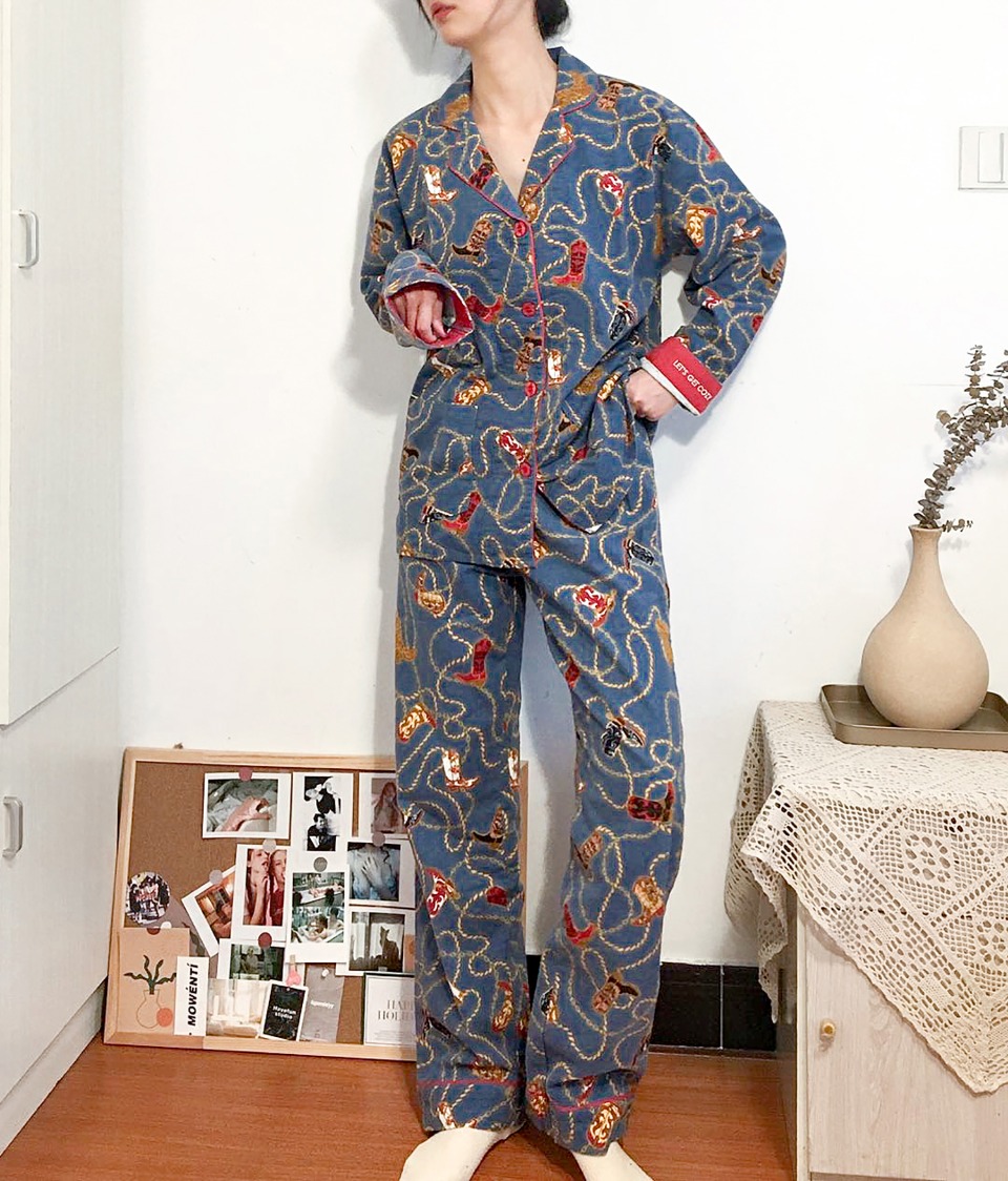 Salvage "Magic Boot" Brushed Pajama Set - Comprehensive 3