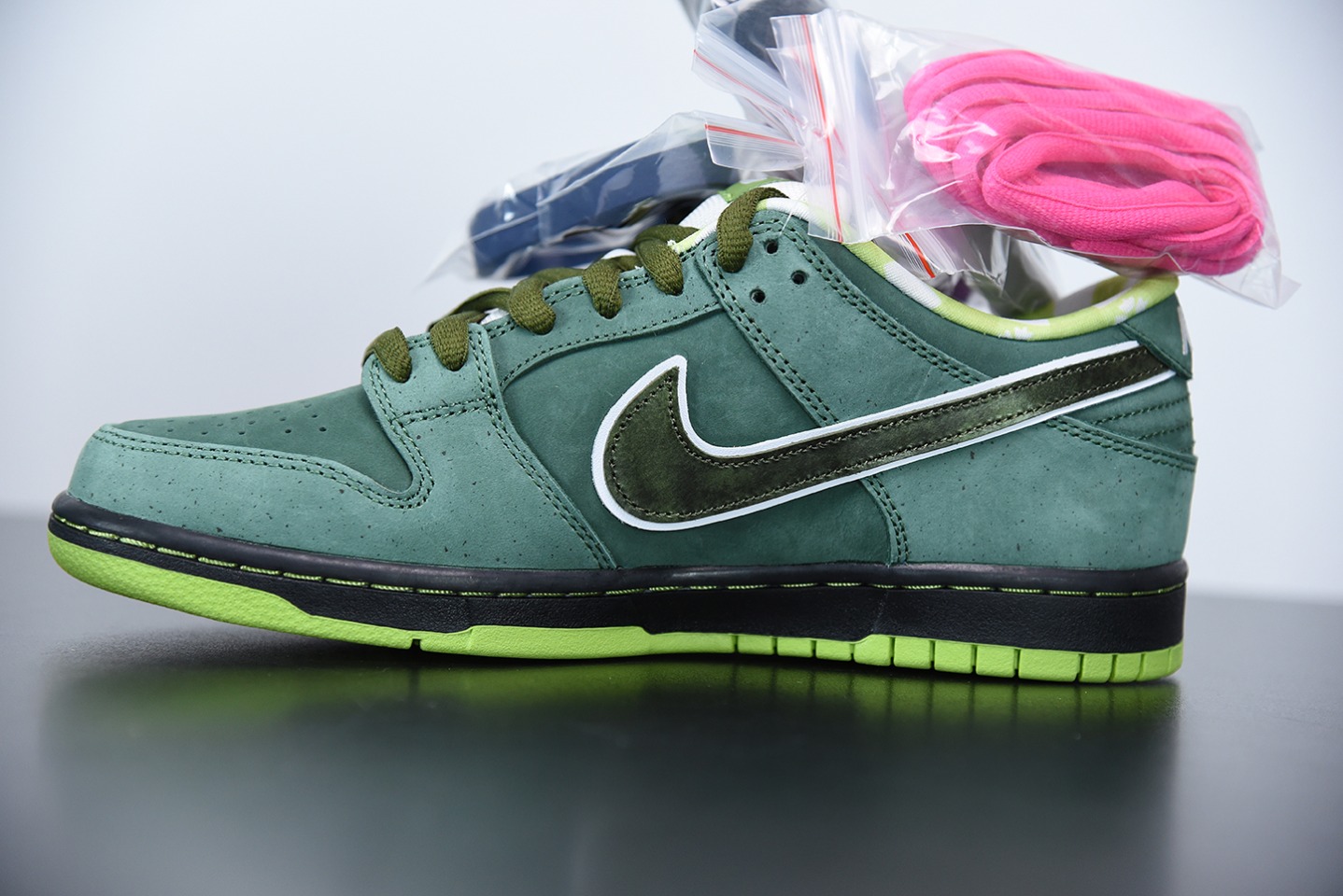 Concepts x Nike SB Dunk Low 绿龙虾男女同款运动鞋 货号:BV1310-337