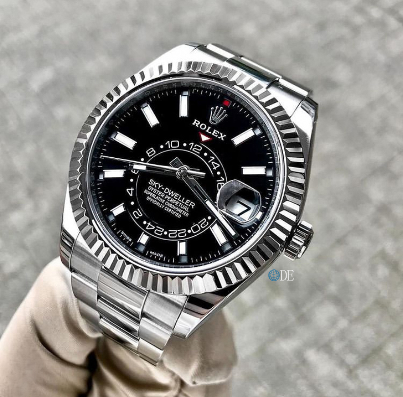 Rolex 劳力士Rolex Sky-Dweller 天行者 四码合一 扫码可进网查询