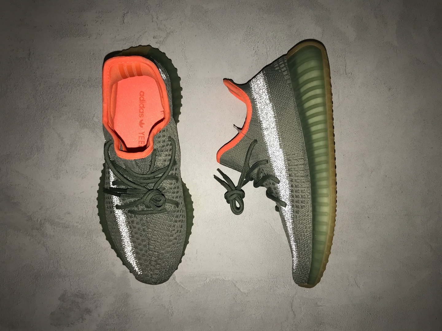 椰子 350 V2 A版 哈密瓜满天星运动鞋