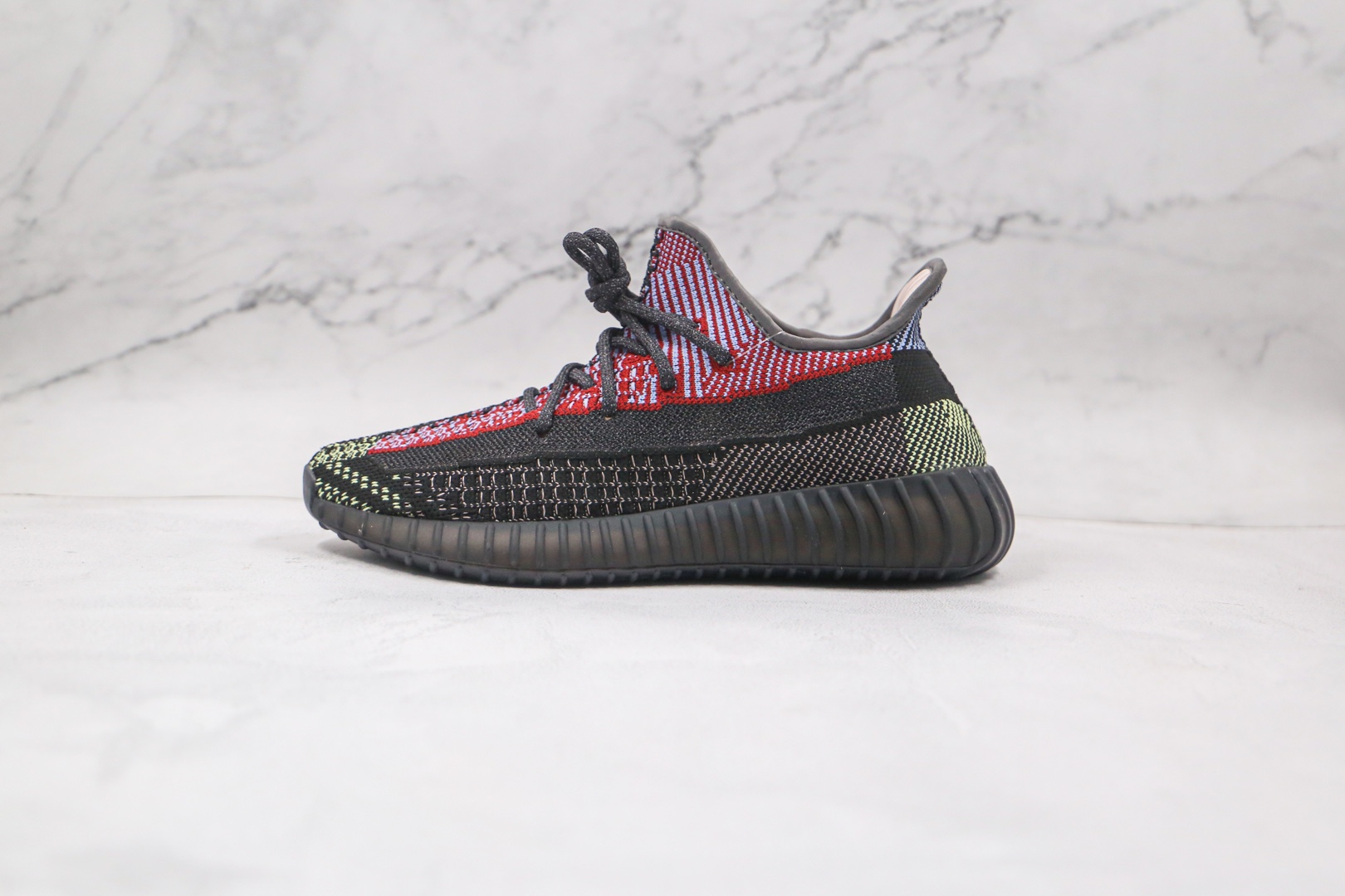 椰子 350 V2 A版 黑红满天星运动鞋