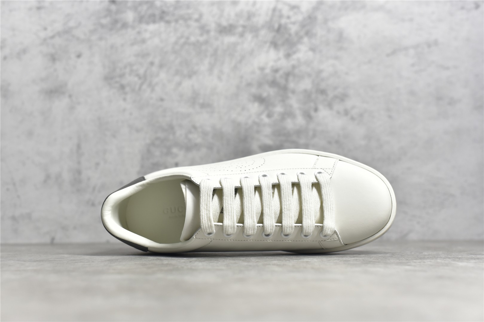 Gucci white shoes series core advantages supply exclusive introduction