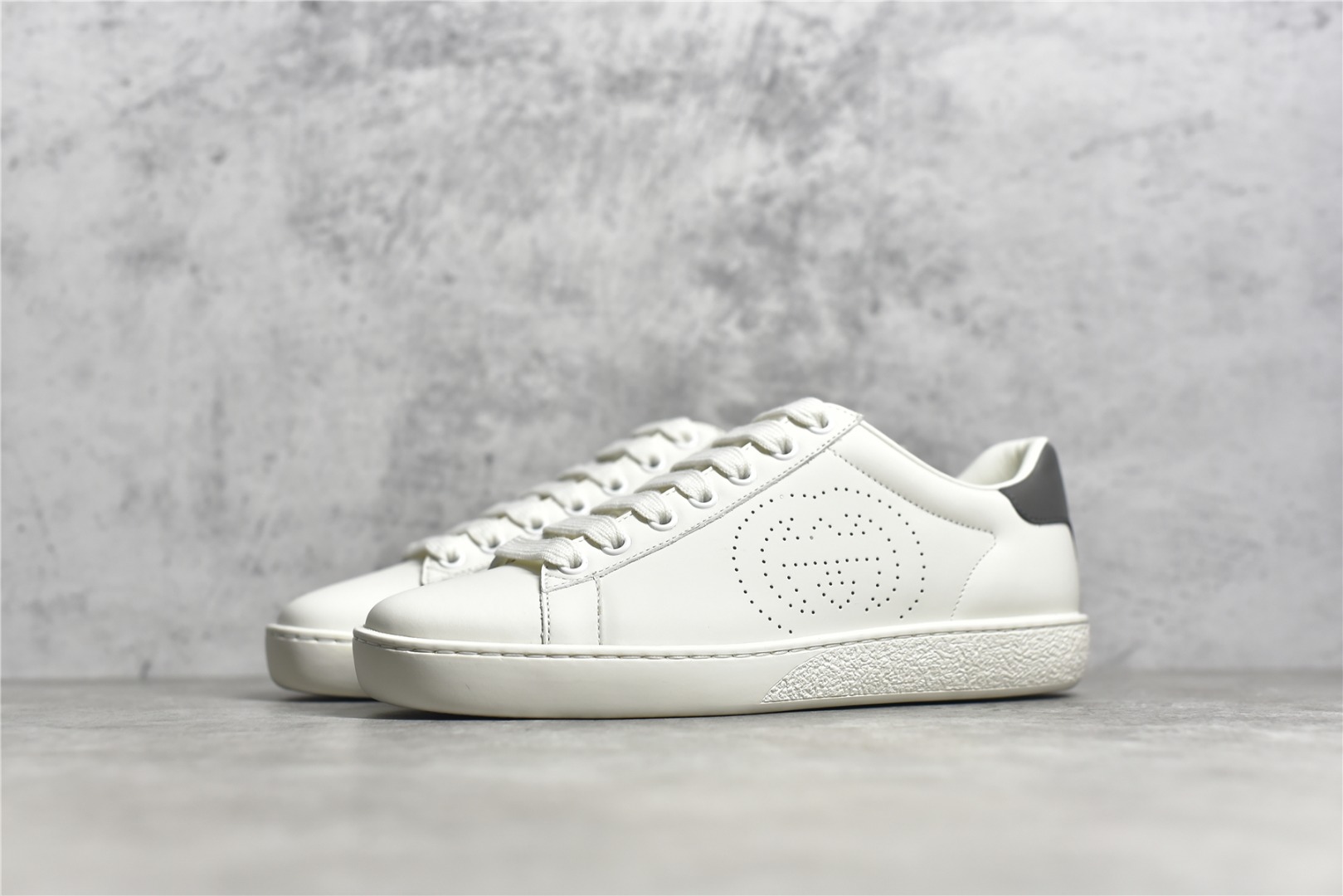 Gucci white shoes series core advantages supply exclusive introduction