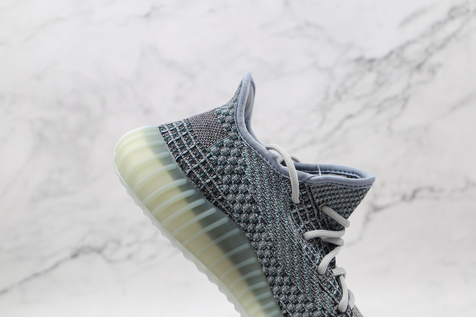 椰子350 V2 信风蓝运动鞋 水洗丹宁