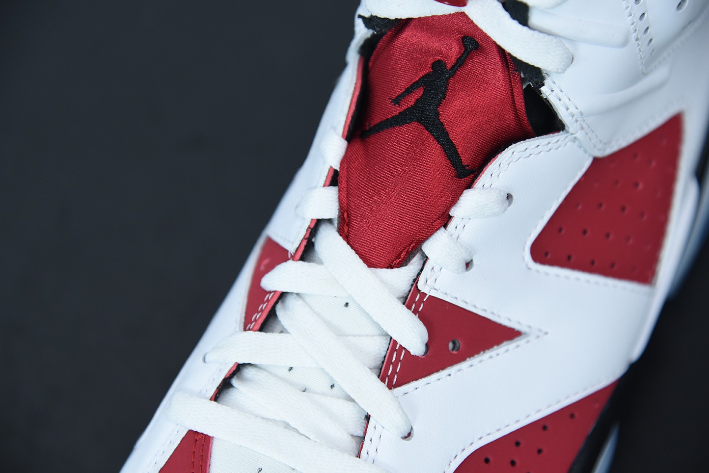Air Jordan 6 AJ6 2021年复刻 高帮篮球鞋 胭脂白红 货号CT8529-106