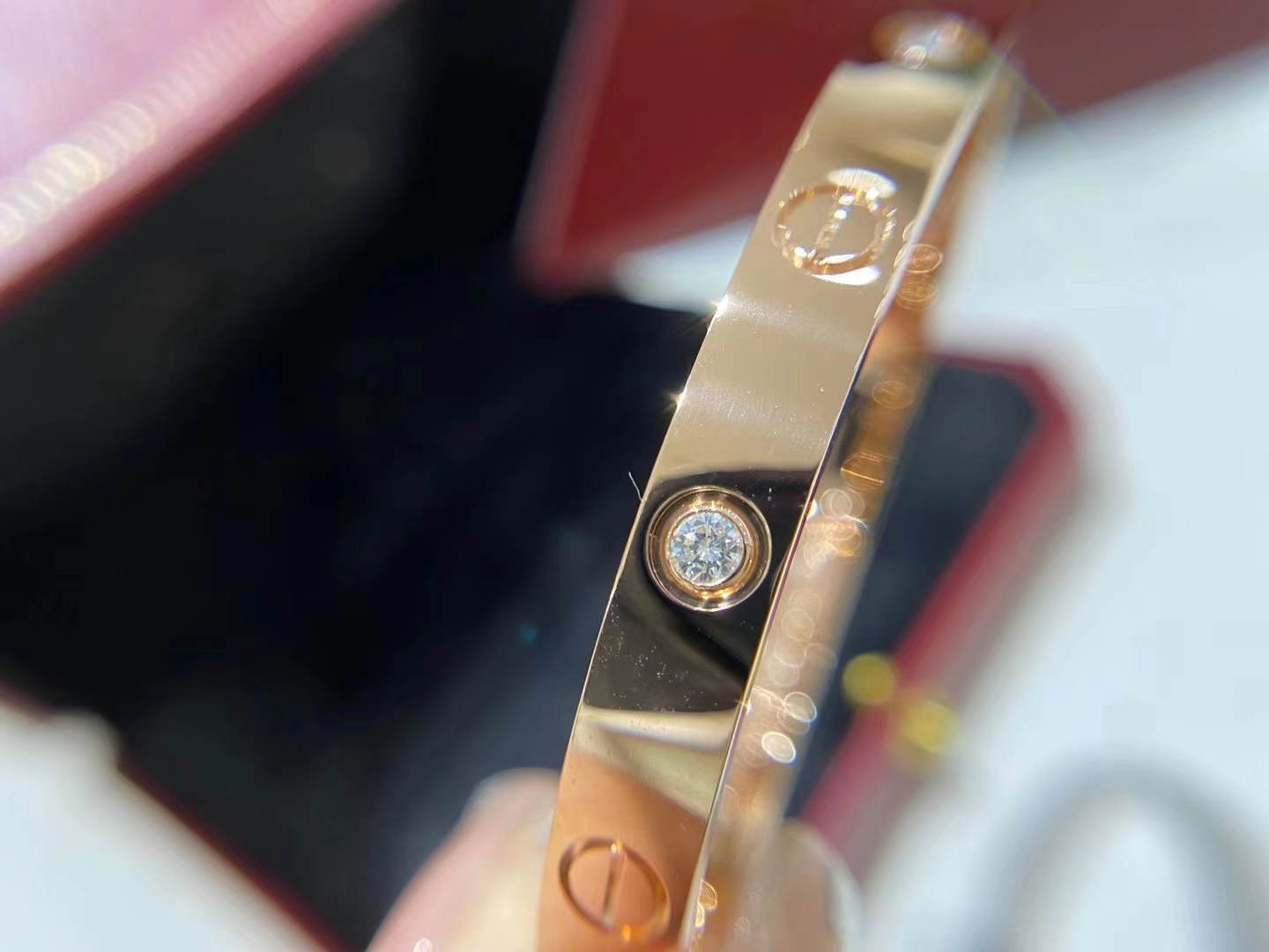 Classic Four-Diamond Couple's Bracelet - Comprehensive 3